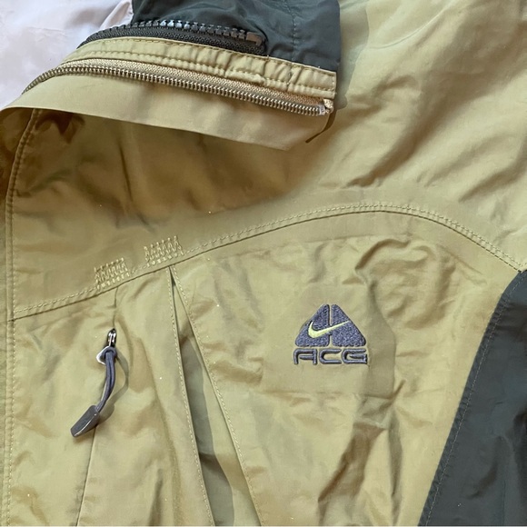 Vintage 90s Nike ACG Earth Tone Tech Cargo Embroidered Shell Jacket Mens L - Picture 3 of 10